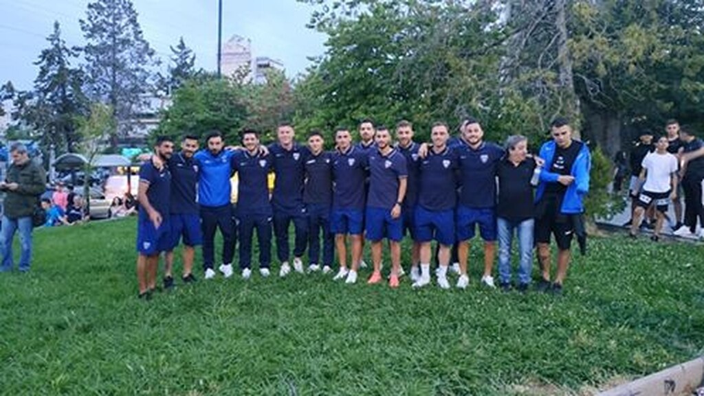 Ιωνικός: Όλα μπλε στη φιέστα ανόδου (photos+videos)