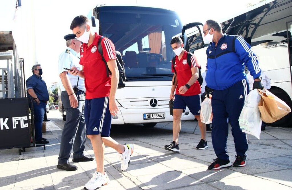 ΠΑΟΚ – Ολυμπιακός 0-1: Παρέλαση τίτλου και με… κορονοϊό (video+photos)