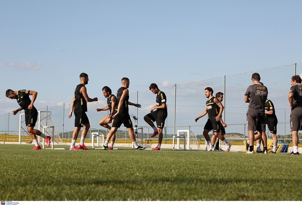 AEK: Ατομικό ο Γαλανόπουλος