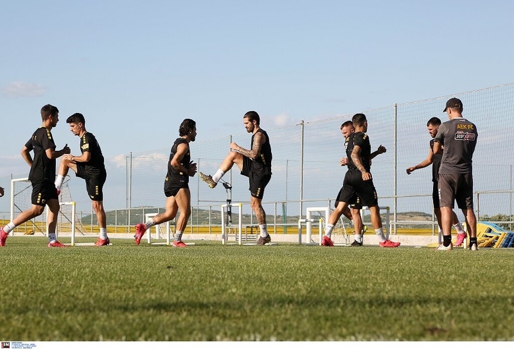 AEK: Ατομικό ο Γαλανόπουλος