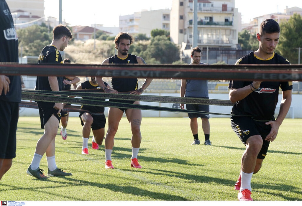 AEK: Ατομικό ο Γαλανόπουλος