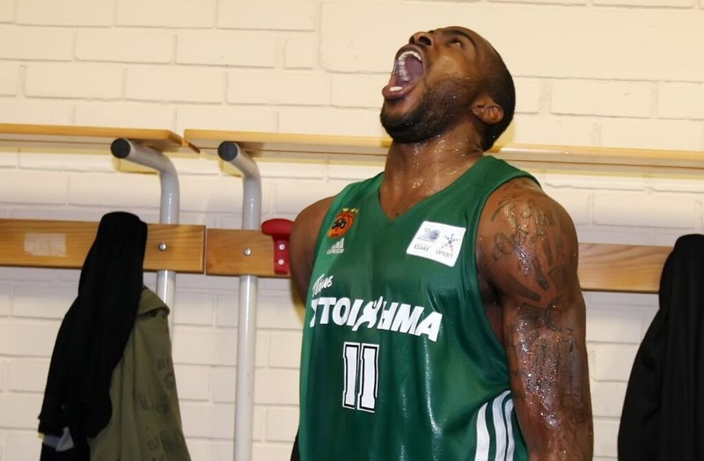 Όταν ο Παναθηναϊκός έβγαλε… σκούπα στο ΣΕΦ (video+photos)