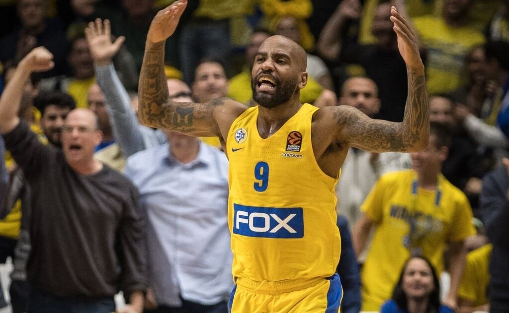 Μακάμπι Τελ Αβίβ: Τέλος ο Τζάκσον (video+photos)