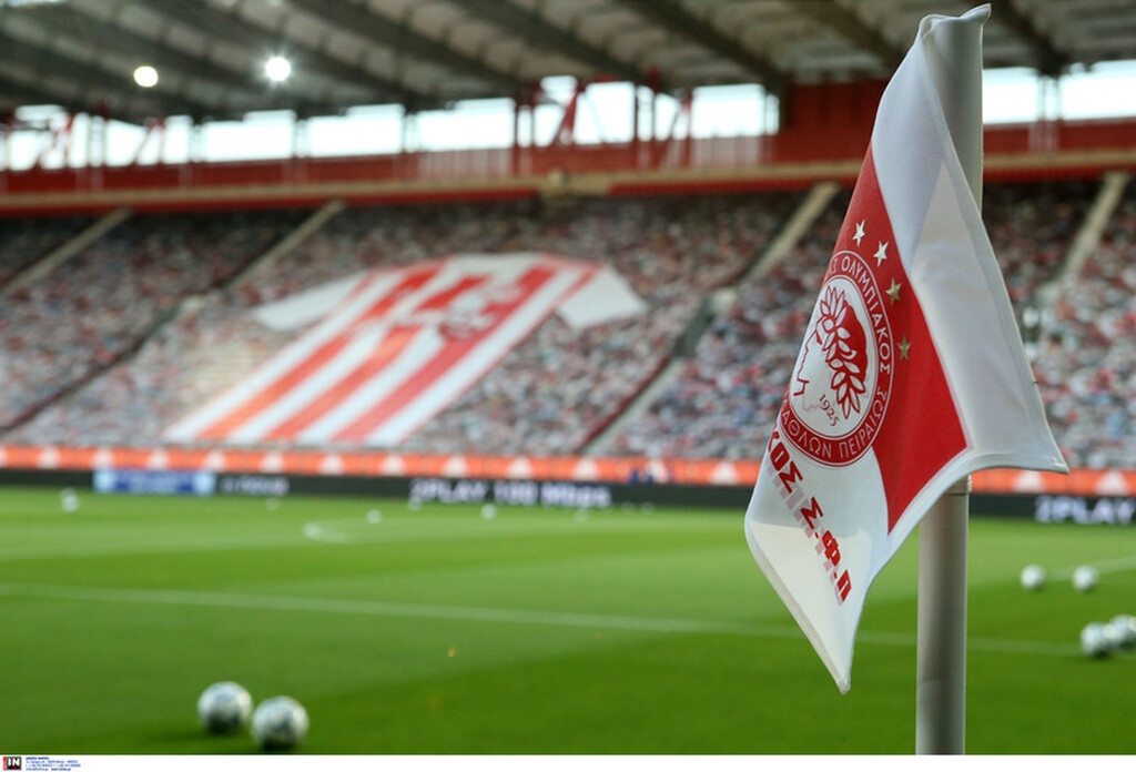 Το ματς του Ολυμπιακού με τον Άρη σε εικόνες