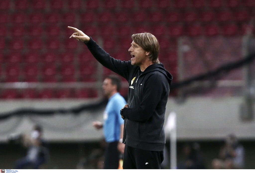 Το ματς του Ολυμπιακού με τον Άρη σε εικόνες