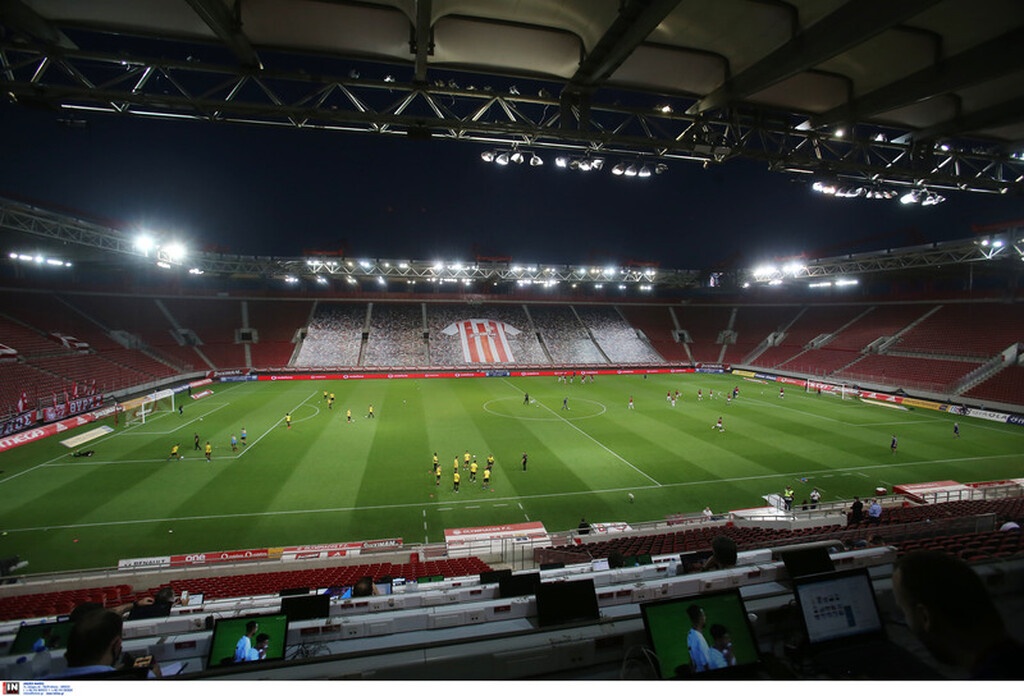 Το ματς του Ολυμπιακού με τον Άρη σε εικόνες