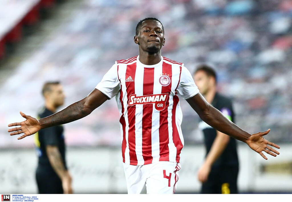 Το ματς του Ολυμπιακού με τον Άρη σε εικόνες