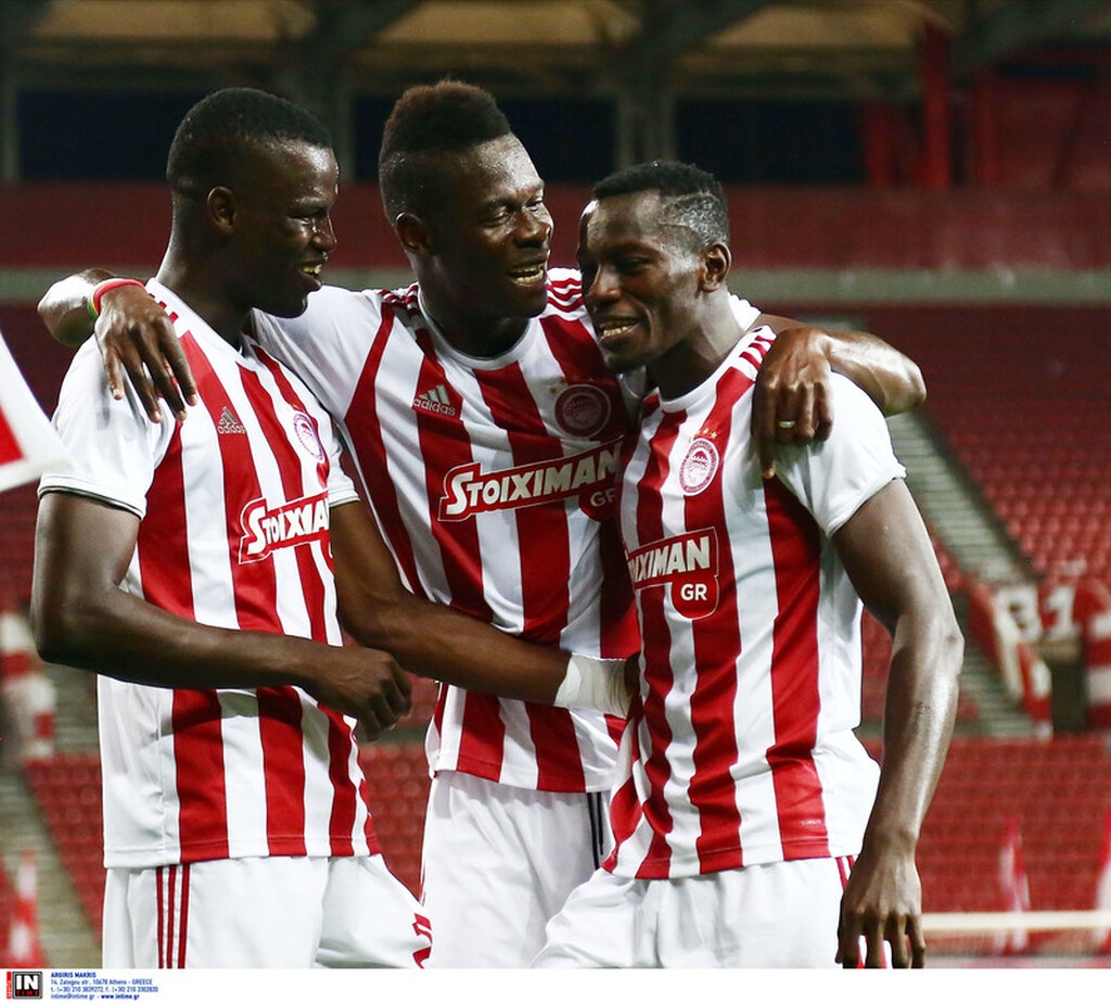 Το ματς του Ολυμπιακού με τον Άρη σε εικόνες