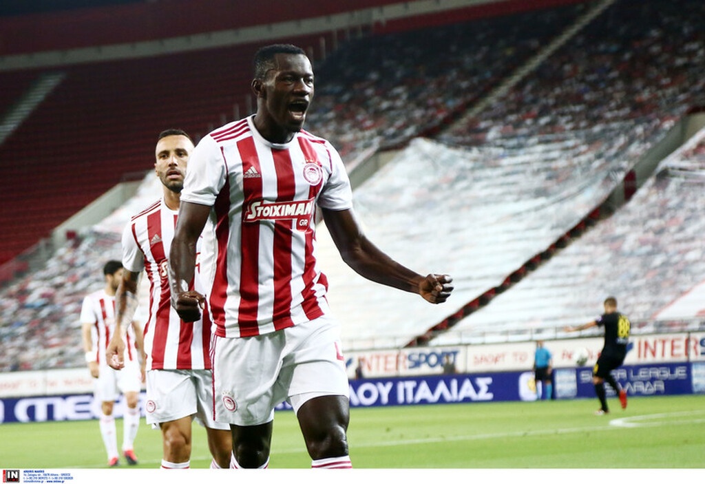 Το ματς του Ολυμπιακού με τον Άρη σε εικόνες