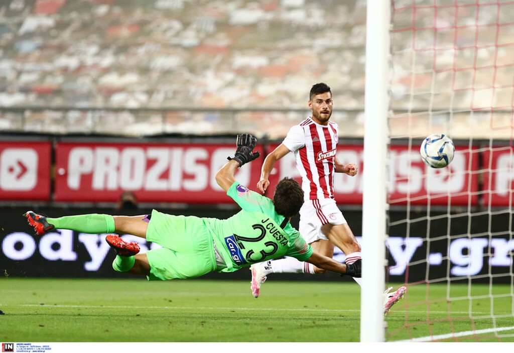 Το ματς του Ολυμπιακού με τον Άρη σε εικόνες