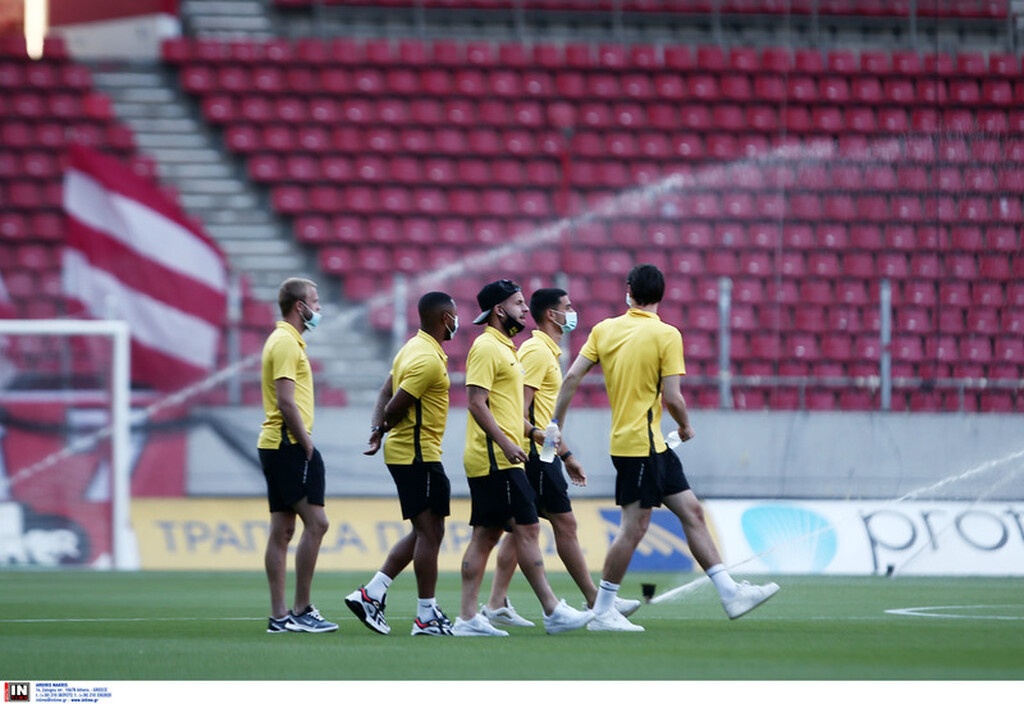 Ολυμπιακός: Με Σισέ στην ενδεκάδα (photos)