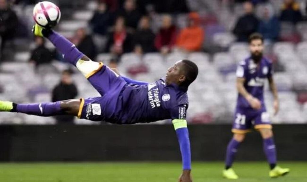 Ψηλά στη λίστα του Ολυμπιακού βρίσκεται ο Μαξ Γκραντέλ, όπως έχει γίνει γνωστό από τα «ερυθρόλευκα» ρεπορτάζ των τελευταίων ημερών