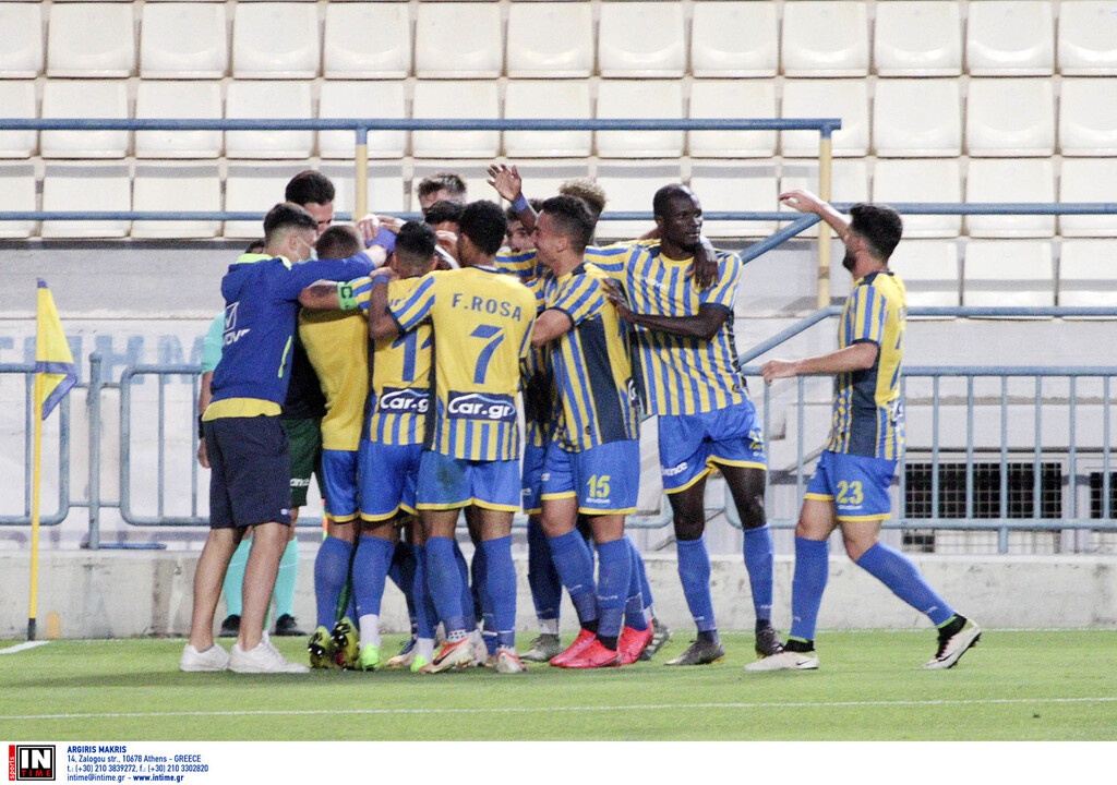 Παναιτωλικός-Λάρισα 3-0: «Ανάσα» με show Μουνιέ (photos)