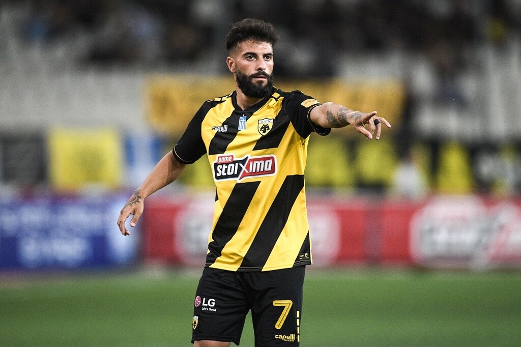 Μιλάμε φυσικά, για τον Ντανιέλε Βέρντε, καθώς δεν αποτελεί μυστικό πως η ΑΕΚ θα ήταν θετική στο ενδεχόμενο να χωρίσει τους δρόμους της με τον Ιταλό εξτρέμ το καλοκαίρι