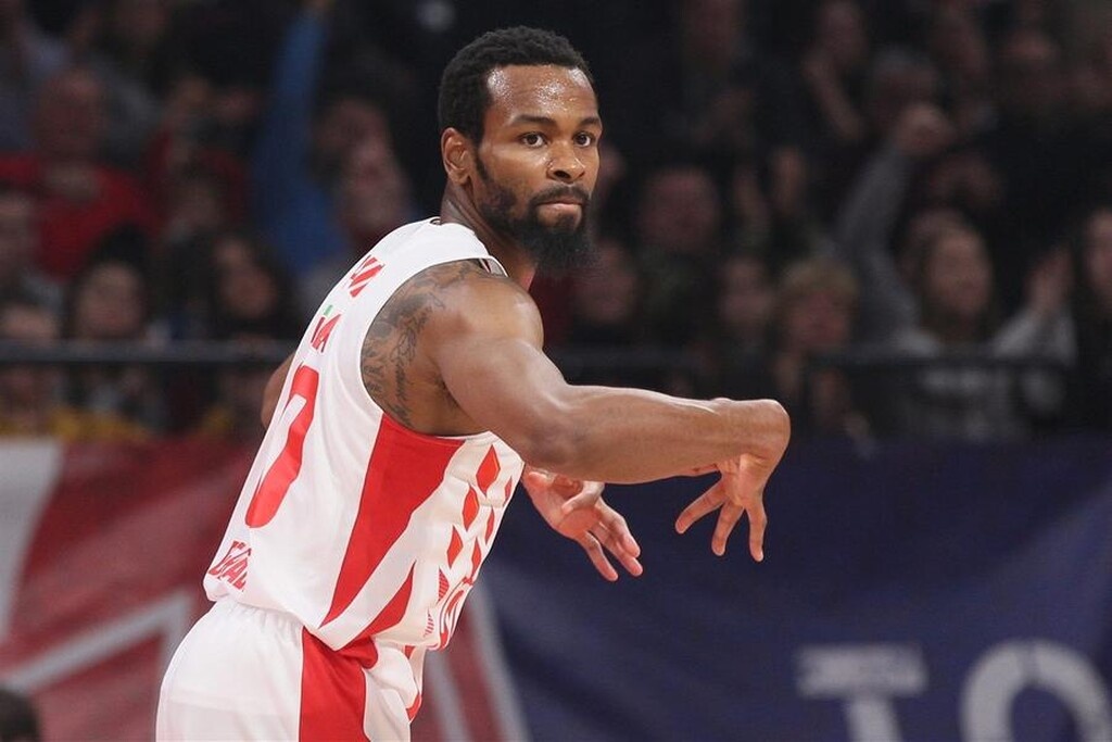 Αρμάνι Μιλάνο: Και επίσημα «Ιταλός» ο Πάντερ (videos+photos)