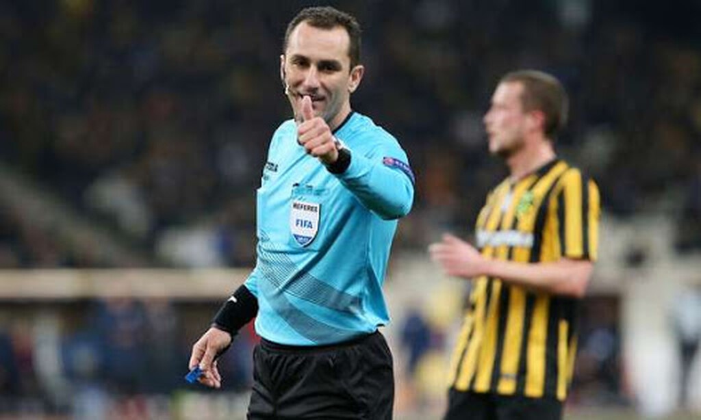 Πρόκειται για τον βετεράνο διεθνή ρέφερι Σταύρο Μάνταλο.