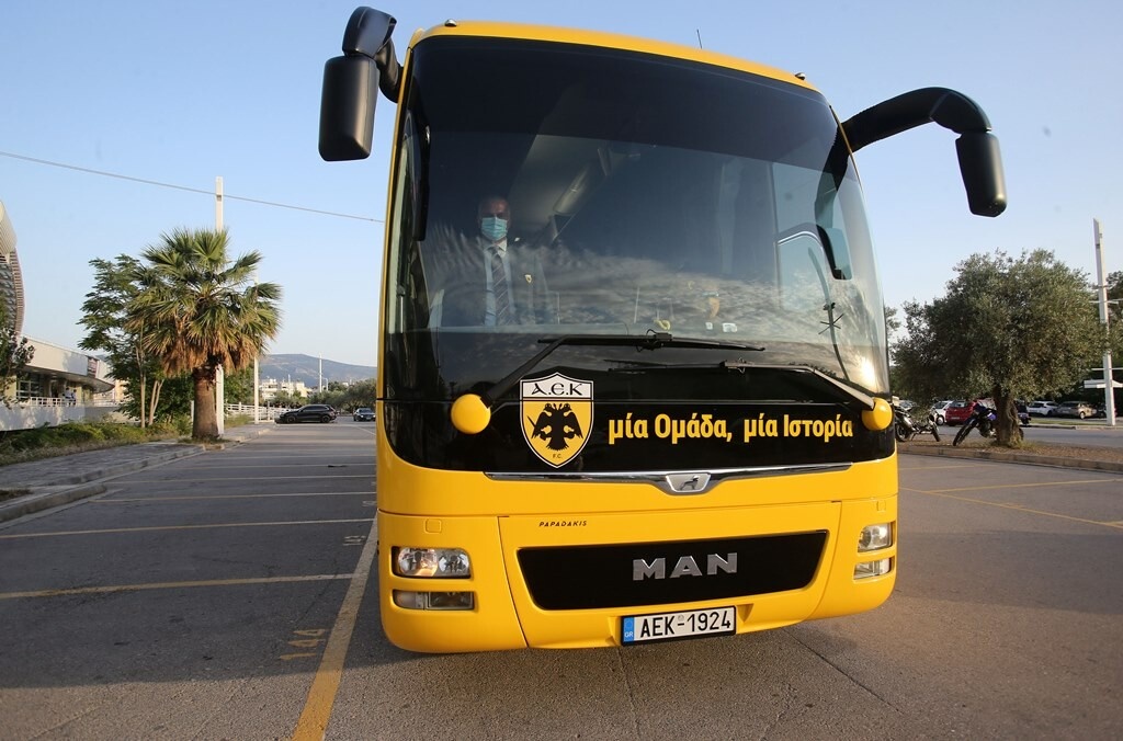 ΑΕΚ-Άρης: Η άφιξη της Ένωσης στο ΟΑΚΑ (photos+video)