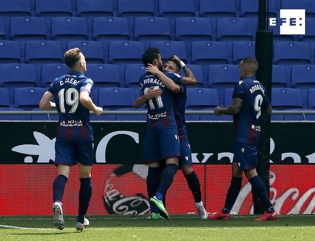 La Liga: Η Λεβάντε κράτησε στον βυθό την Εσπανιόλ