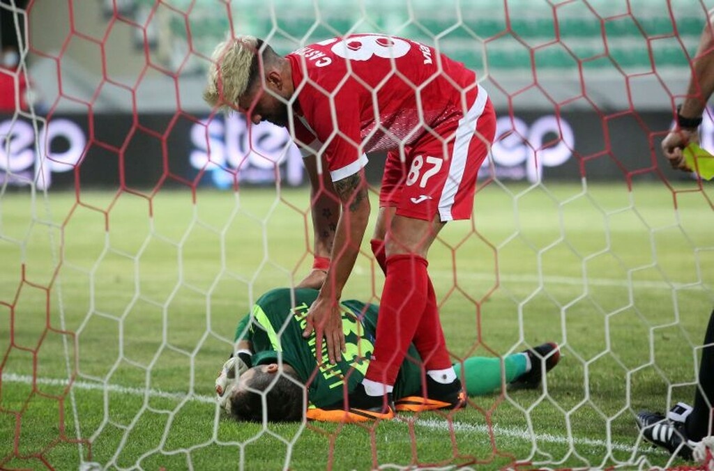 Ξάνθη – Παναιτωλικός: Σοκαριστική καρατιά και αποβολή! (video+photos)