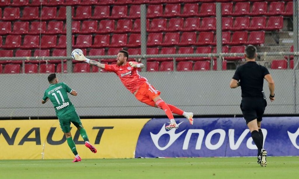 Ολυμπιακός – Παναθηναϊκός: Το VAR… έσωσε τον Σιδηρόπουλο κι ο Μπα το τέρμα του (photos)