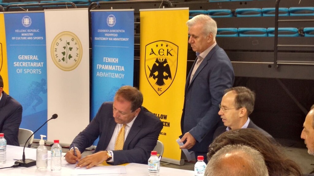 ΑΕΚ: Η ιστορική στιγμή των υπογραφών για το γήπεδο (photos+videos)