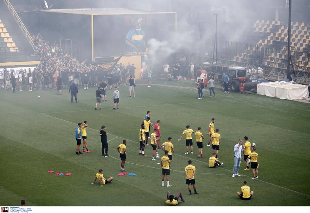 «Τρελάθηκαν» οι οπαδοί του Άρη, «ντόπες» πρόκρισης με ΑΕΚ (photos&video)