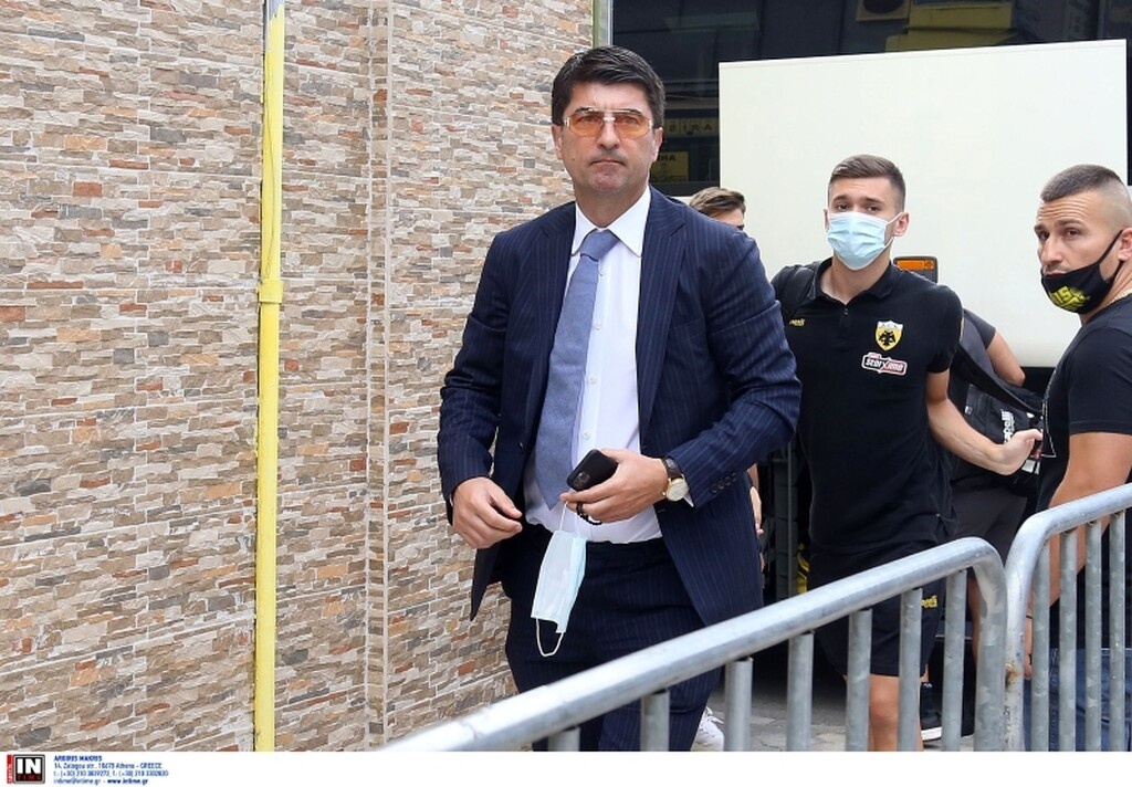 Άρης-ΑΕΚ: Οπαδοί στο «Βικελίδης», αποδοκιμασίες στην αποστολή της Ένωσης (photos)