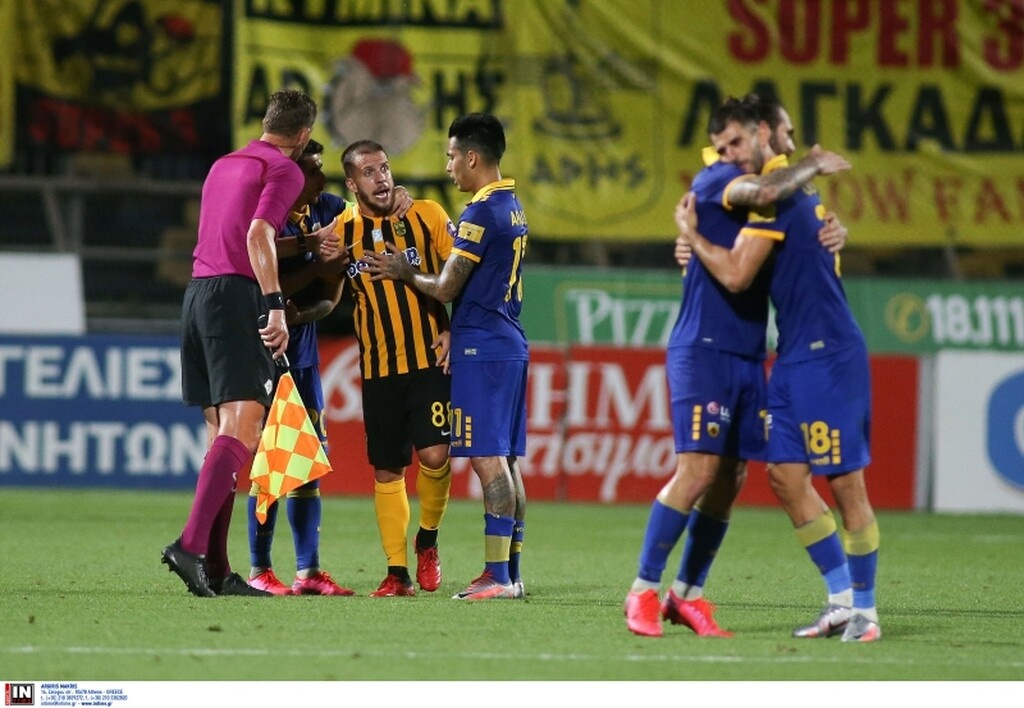 Άρης-ΑΕΚ 2-2: Η ένταση και οι χειρονομίες μετά το γκολ του Λιβάγια (video&photos)