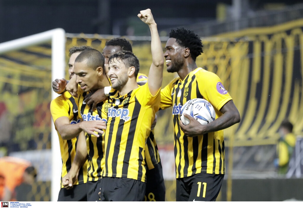 Ντιγκινί: «Αδικηθήκαμε, δεν είδε το VAR ο διαιτητής» (video)