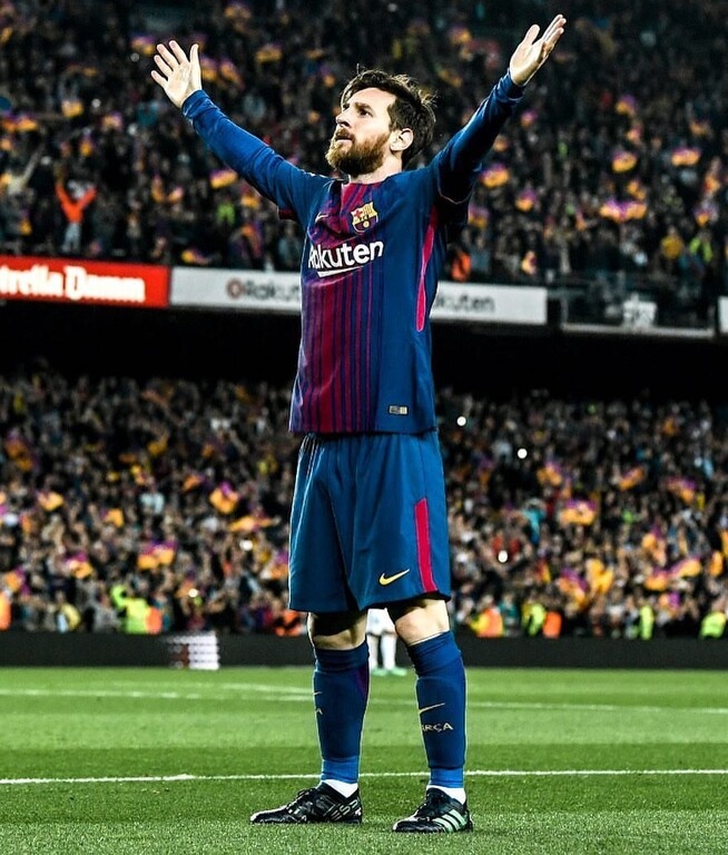 Λιονέλ Μέσι: Ο «ψύλλος» έγινε… Μεσσίας (photos+videos)