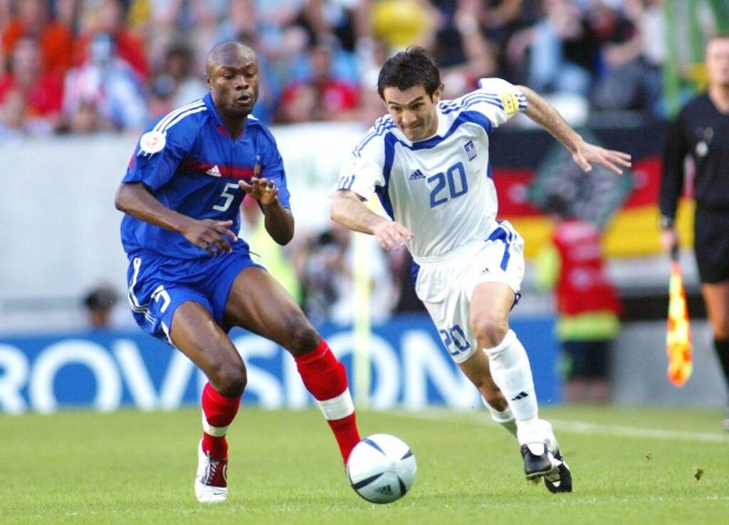 Euro 2004: Κι ο Λιζαραζού, ακόμα… ψάχνει τον Ζαγοράκη! (videos+photos)