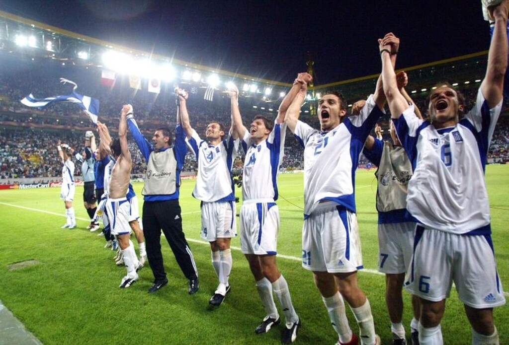 Euro 2004: Κι ο Λιζαραζού, ακόμα… ψάχνει τον Ζαγοράκη! (videos+photos)