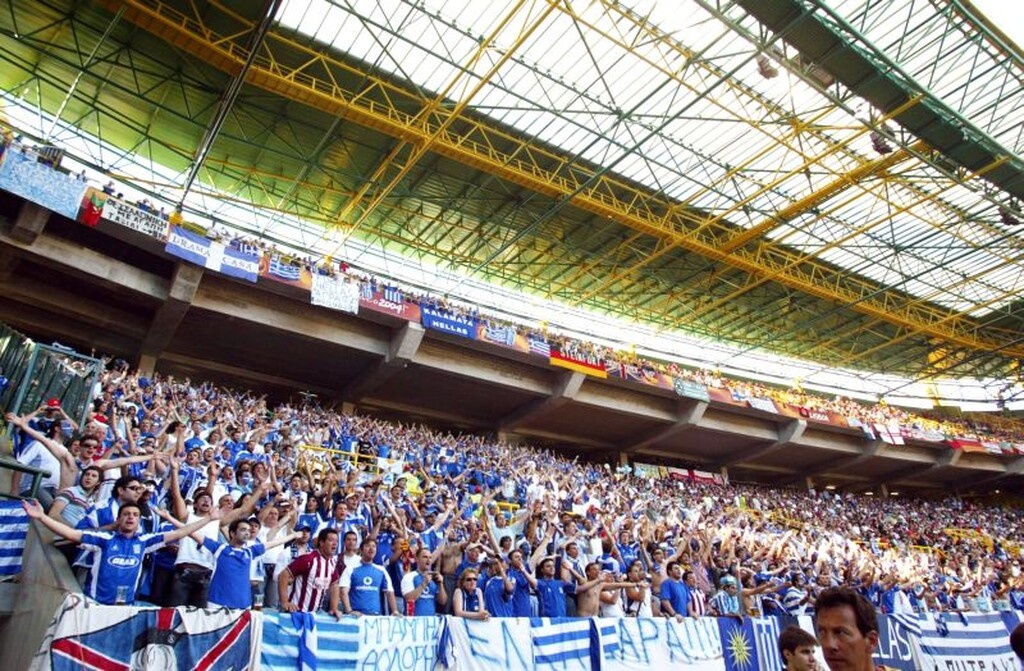 Euro 2004: Κι ο Λιζαραζού, ακόμα… ψάχνει τον Ζαγοράκη! (videos+photos)