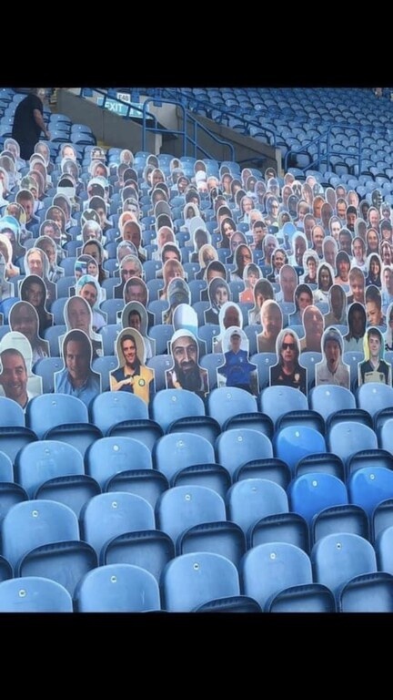 Απίστευτο: Ο Μπιν Λάντεν στην εξέδρα της Λιντς! (photos)