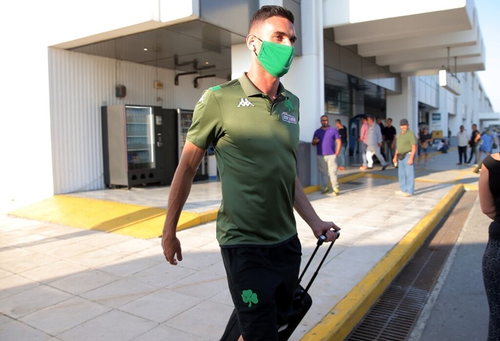 Παναθηναϊκός: Η άφιξη των μασκοφόρων! (Photos)