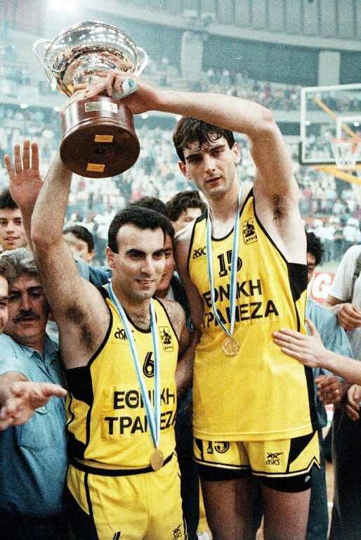 Γκάλης και Βράνκοβιτς φορούσαν ακόμα τη φανέλα του Άρη και κατακτούσαν το νταμπλ..