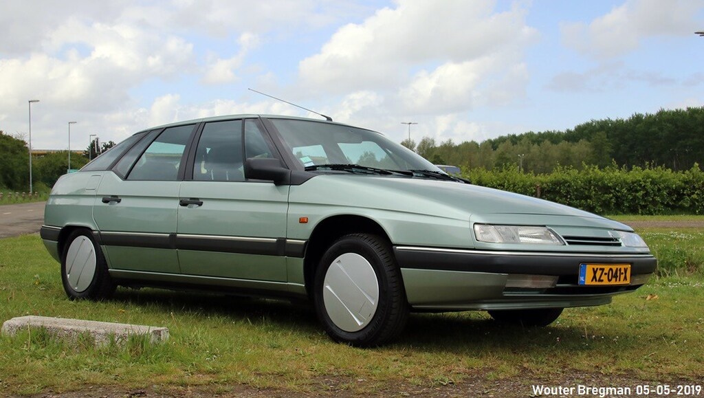 Το Citroen XM ήταν το αυτοκίνητο της χρονιάς στην Ευρώπη και είδαμε αρκετά τέτοια και στους δρόμους της χώρας μας τα επόμενα χρόνια!