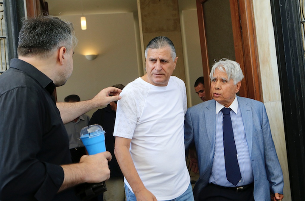 Ήταν όλοι εκεί... Το τελευταίο αντίο στο Νίκο Αλέφαντο (photos)
