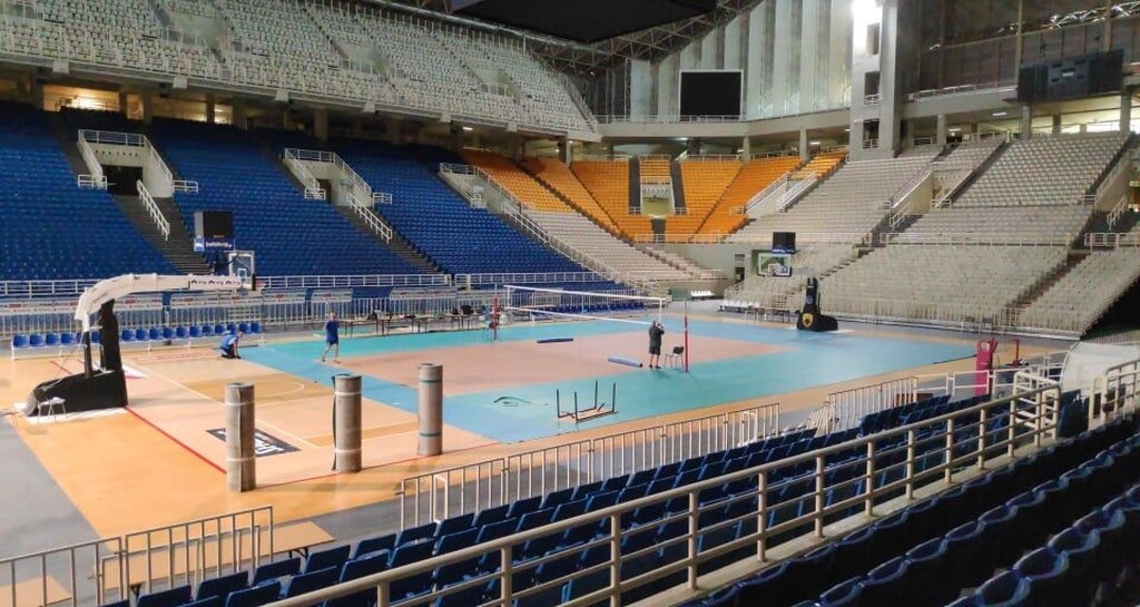 Στρώθηκε το τάραφλεξ στο ΟΑΚΑ για τα play off της Volley League