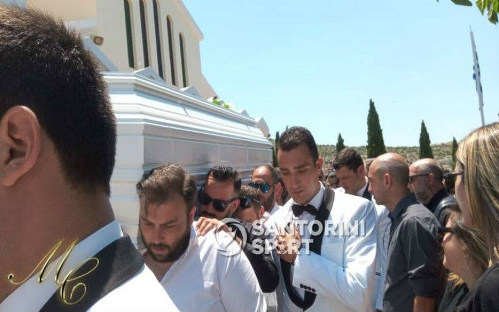 Παναγιώτης Σκαφτούρος: Ράγισαν καρδιές στο τελευταίο «αντίο» (photos)