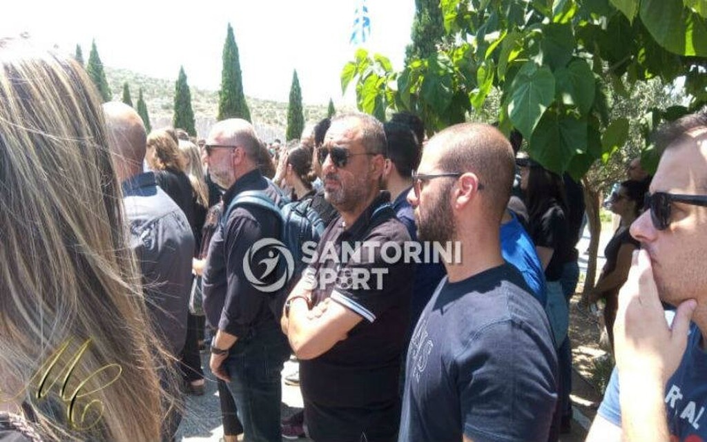 Παναγιώτης Σκαφτούρος: Ράγισαν καρδιές στο τελευταίο «αντίο» (photos)