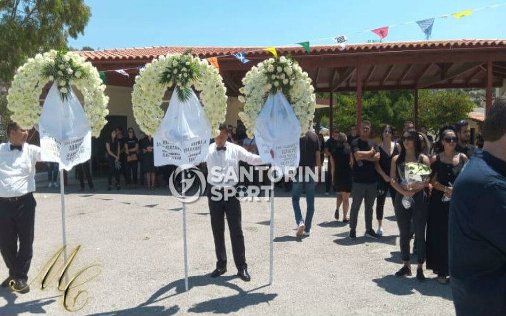 Παναγιώτης Σκαφτούρος: Ράγισαν καρδιές στο τελευταίο «αντίο» (photos)