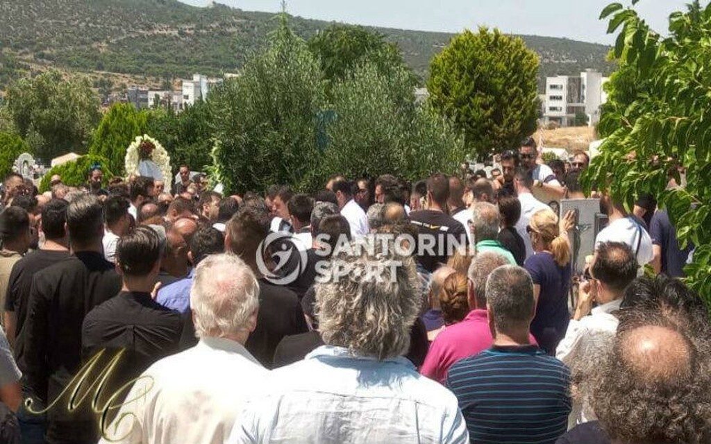 Παναγιώτης Σκαφτούρος: Ράγισαν καρδιές στο τελευταίο «αντίο» (photos)