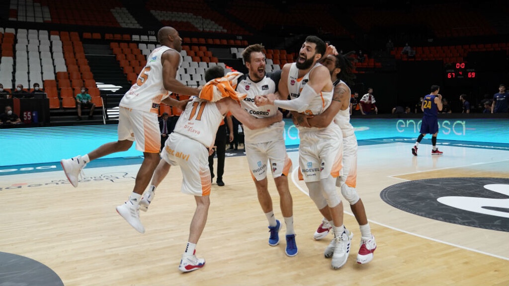 «Βόμβα» στην Ισπανία, πρωταθλήτρια η Μπασκόνια (videos+photos)