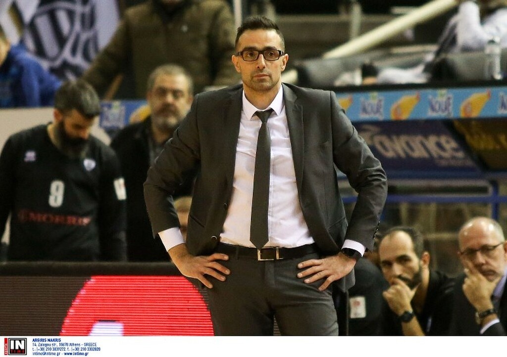 Κώστας Χαραλαμπίδης