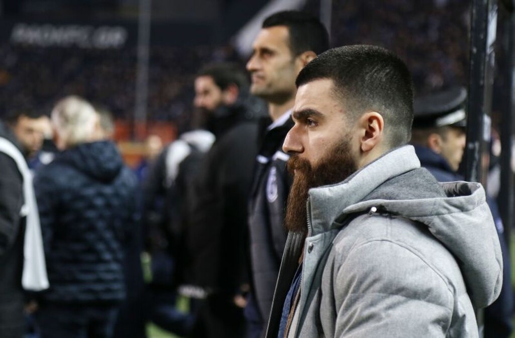 Ένας από τους ανθρώπους που αναμένεται να παίξουν σημαντικό ρόλο στην όλη υπόθεση και πως θα προχωρήσει η ομάδα από εδώ και πέρα είναι ο Γιώργος Σαββίδης, ο οποίος μαζί με τον νέο τεχνικό διευθυντή της ομάδας Όλαφ Ρέμπε θα πάρουν τις αποφάσεις για τις