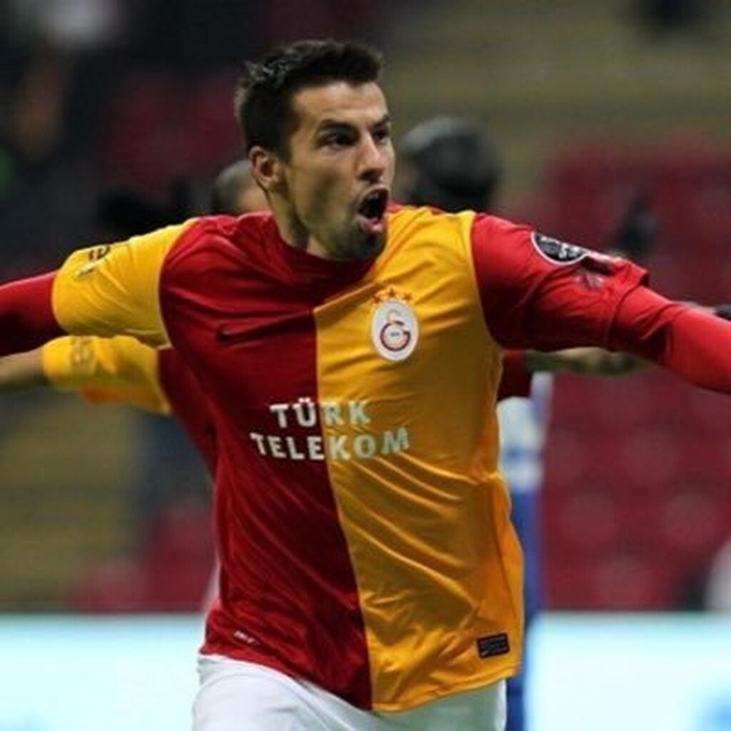 «Τίτλοι τέλους» για τον Μίλαν Μπάρος (videos+photos)