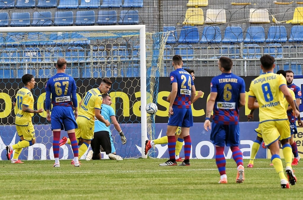 Αστέρας Τρίπολης-ΝΠΣ Βόλος 4-0: Εύκολη νίκη με… σόου Λουίς Φερνάντεθ (photos)