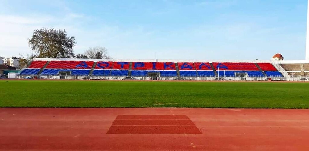Γάμος σε ελληνικό γήπεδο! (photos)