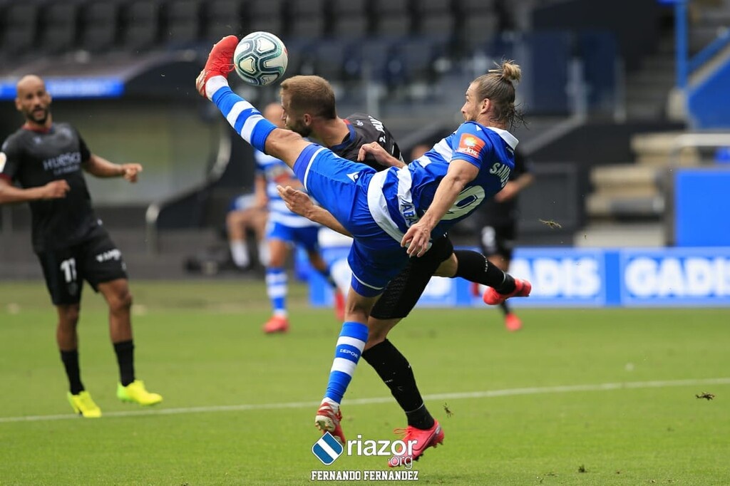 Τρομερό γκολ με ανάποδο ψαλίδι στη Segunda (video)